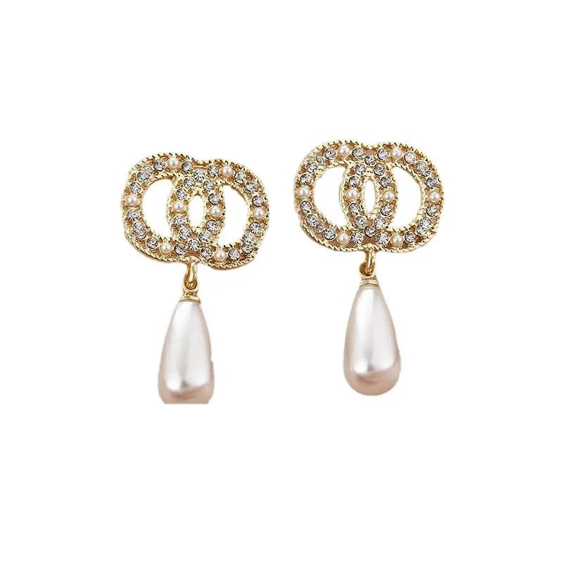 Small Luxury Pearl Earrings