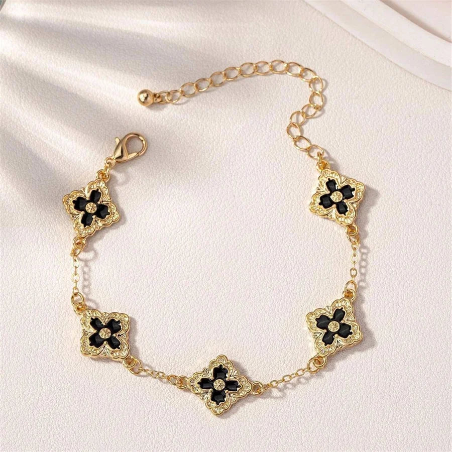 Luxury Clover Charm Bracelet