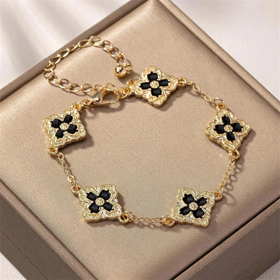 Luxury Clover Charm Bracelet