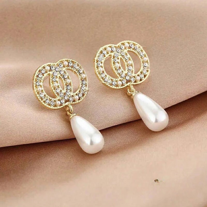 Small Luxury Pearl Earrings